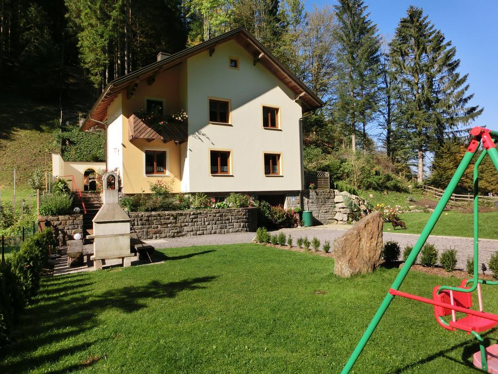Gaestehaus Forstner Лойх Экстерьер фото