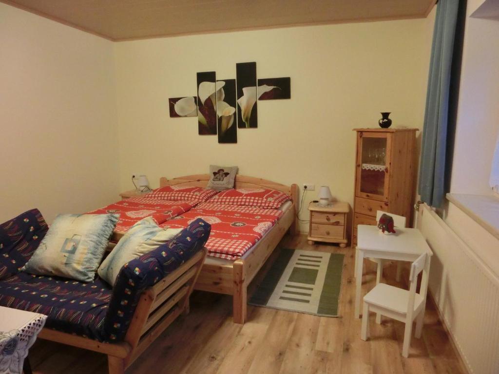 Gaestehaus Forstner Лойх Номер фото